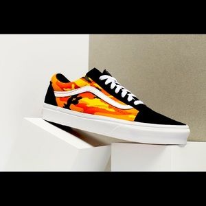 Pop Camo Black Old Skool Vans